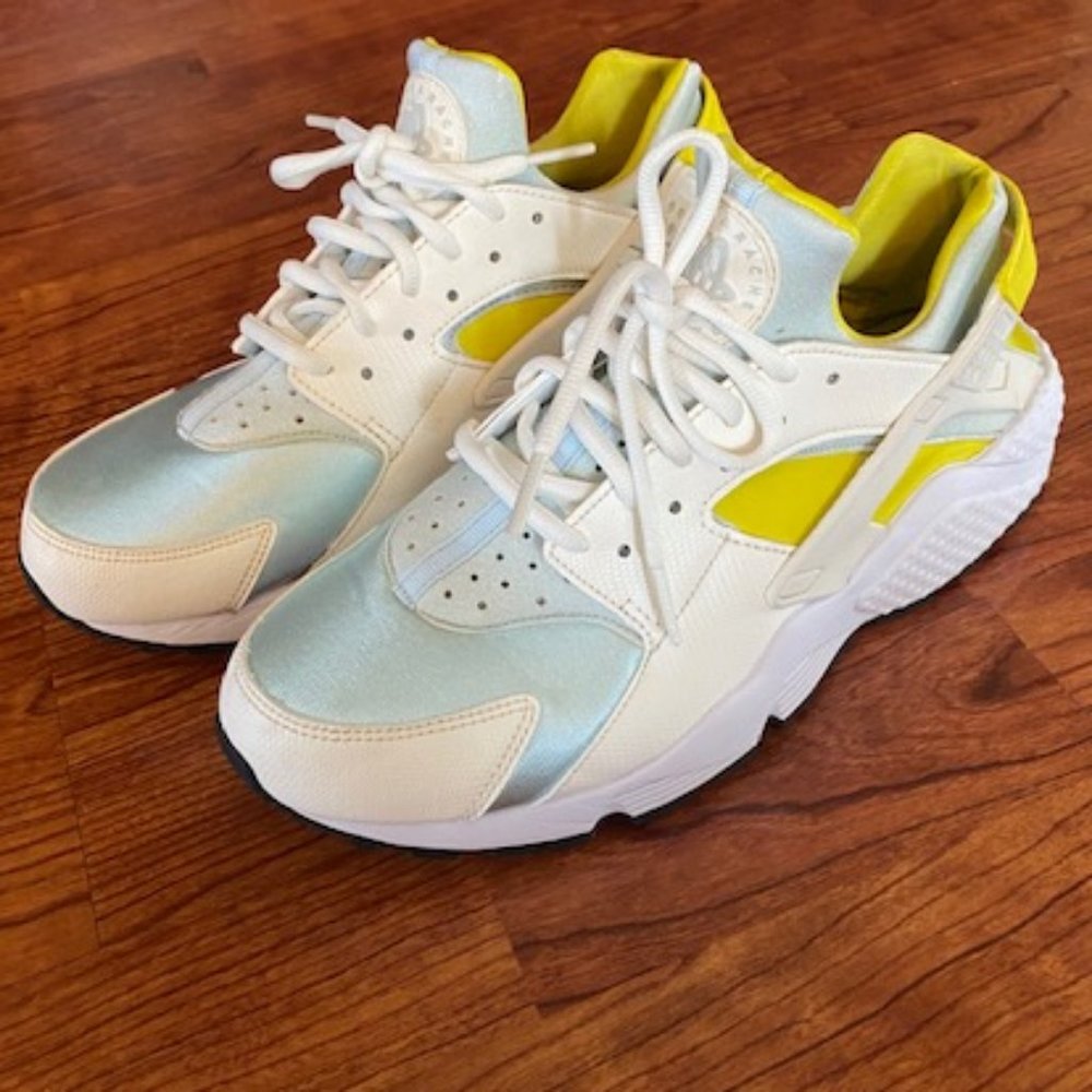 Nike Hurrache Gym Shoe